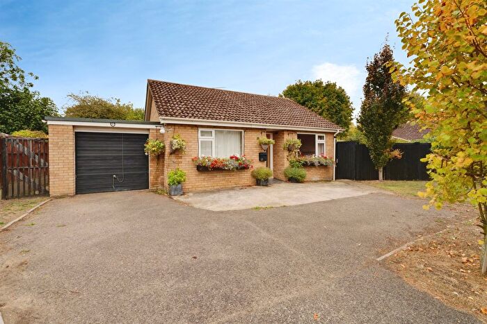 2 Bedroom Detached Bungalow For Sale In Mitre Close, Woolpit, Bury St. Edmunds, IP30