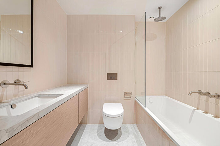 4 Bedroom Flat To Rent In Power House Chelsea Waterfront, Lots Road, SW10