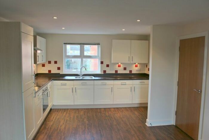 2 Bedroom Flat To Rent In The Wharf, Leighton Buzzard, LU7