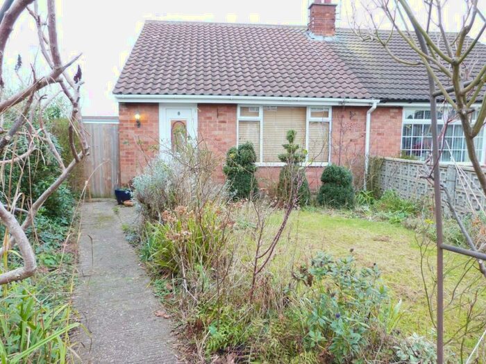 2 Bedroom Bungalow To Rent In Lydford Close, Wyken, Coventry, CV2