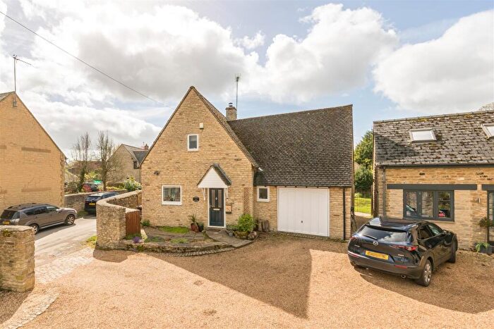 4 Bedroom Detached House For Sale In Bates Lane, Souldern, OX27