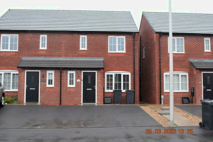 3 Bedroom Semi-Detached House To Rent In Romulus Way, Nuneaton, Warwickshire, CV11