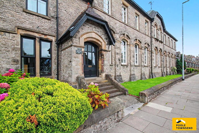 1 Bedroom Apartment For Sale In Aynam Court, Kendal, LA9