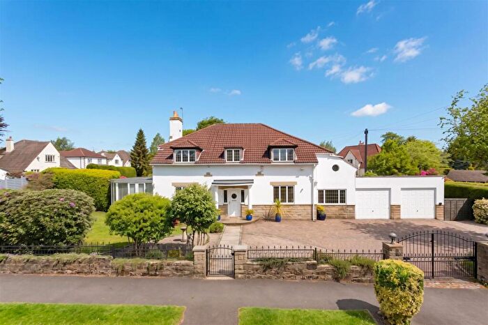 4 Bedroom Detached House For Sale In Wynmore Avenue, Bramhope, Leeds, LS16