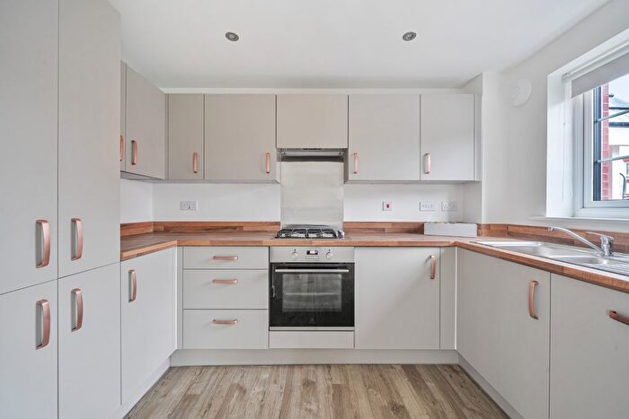 1 Bedroom Flat To Rent In Kingston Grange Drive, Upper Lighthorne, Leamington Spa, Warwickshire, CV33