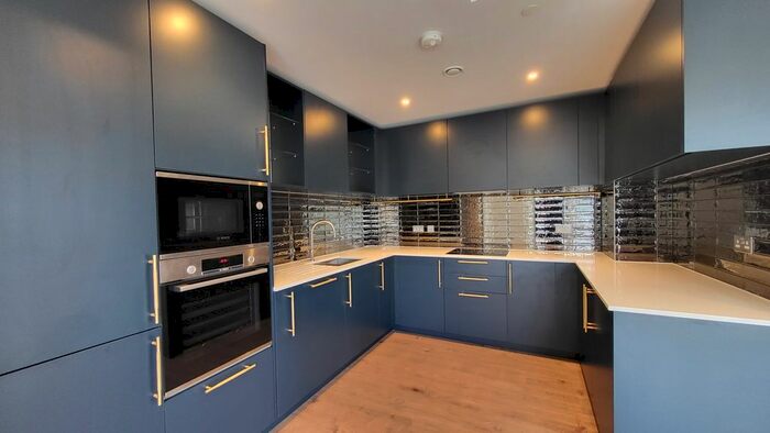 3 Bedroom Maisonette To Rent In Mary Neuner Road, London, N8