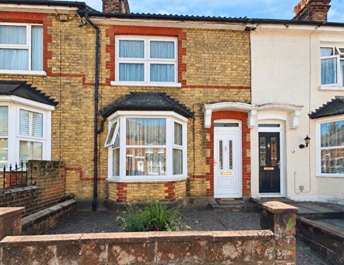 2 Bedroom Terraced House For Sale In Campbell Road, Maidstone, Kent, ME15