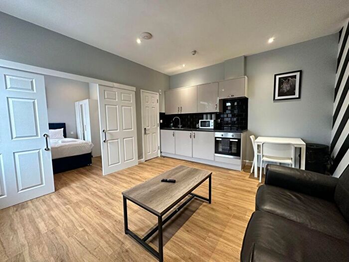 1 Bedroom Flat To Rent In Osmond Road, Hove -, RL00