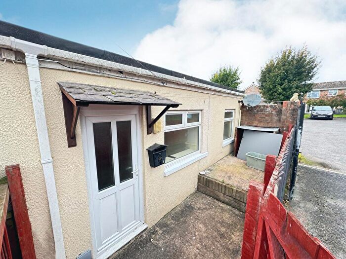 2 Bedroom Flat For Sale In Withycombe Village Road, Exmouth, EX8