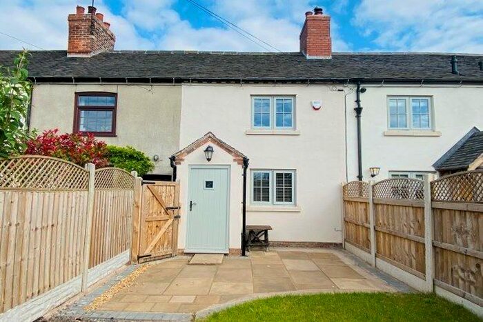2 Bedroom Cottage To Rent In Ashby Road, Swadlincote, DE11