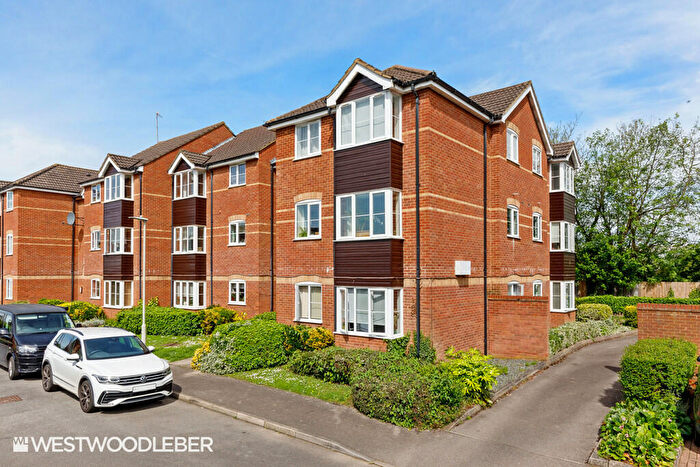 2 Bedroom Apartment To Rent In Tamworth Road, Hertford, SG13