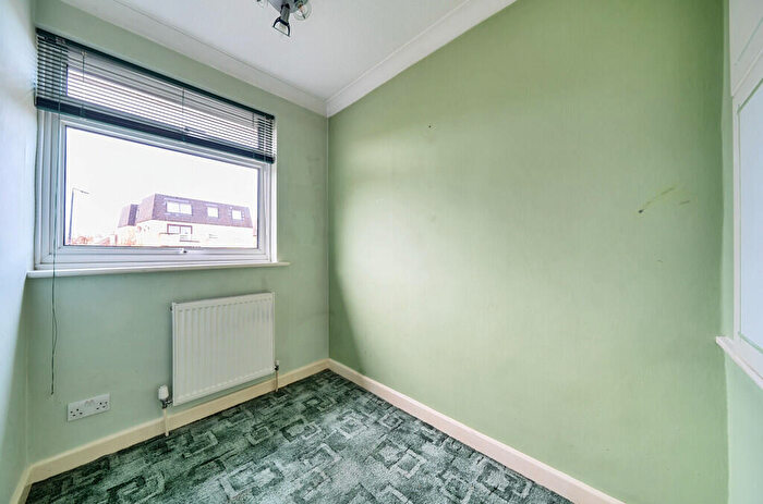 3 Bedroom Terraced House For Sale In Langford Place, Sidcup, DA14