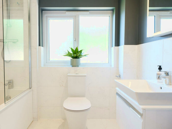 4 Bedroom Detached House For Sale In Milton, Abingdon, Oxfordshire, OX13