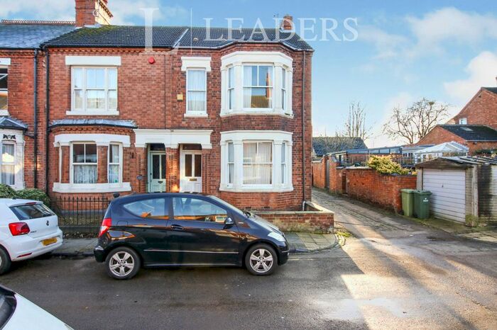 4 Bedroom End Of Terrace House To Rent In Victoria Street, Wolverton, Milton Keynes MK12