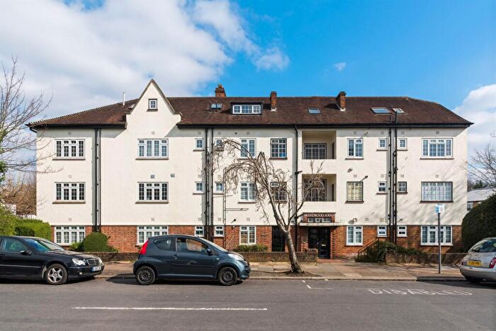 2 Bedroom Apartment To Rent In Brentwood Lodge, Holmdale Gardens, Hendon, NW4