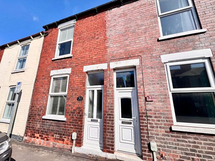 2 Bedroom Terraced House To Rent In Queensgate, Beverley, East Riding Of Yorkshire, Uk, HU17