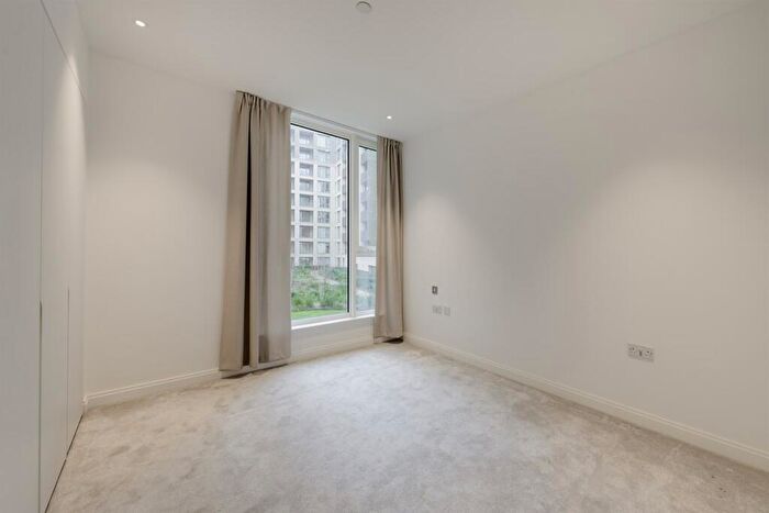 2 Bedroom Apartment To Rent In Kennington Lane, Oval Village, SE11