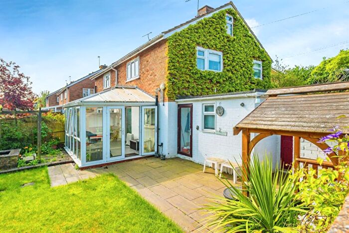 2 Bedroom Semi-Detached House For Sale In Boxted Road, Hemel Hempstead, HP1