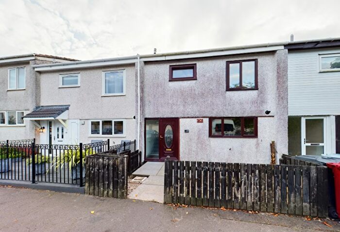 3 Bedroom Terraced House To Rent In North Berwick Crescent, Glasgow, G75