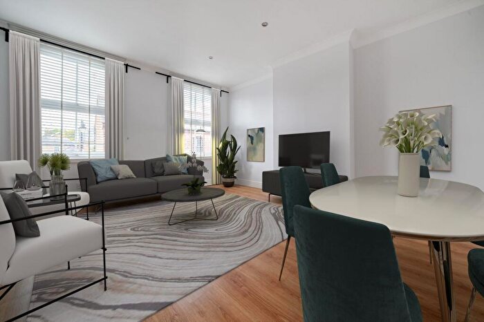 2 Bedroom Apartment To Rent In St. Leonards Road, Windsor, SL4