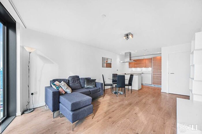2 Bedroom Flat To Rent In Station Street, London, E15