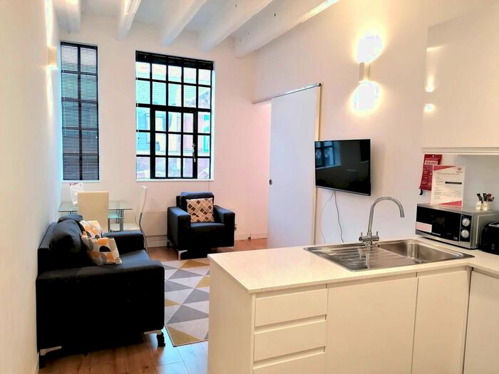 1 Bedroom Flat To Rent In Leather Lane, Farringdon, EC1N