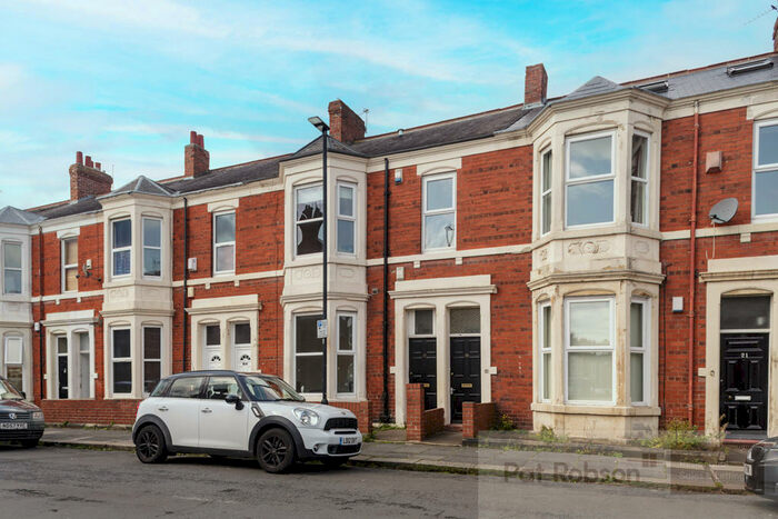 3 Bedroom Property To Rent In Lonsdale Terrace, Jesmond, Newcastle Upon Tyne, NE2