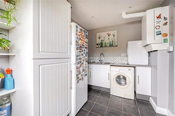 2 Bedroom Semi-Detached House For Sale In Crestwood Avenue, Kidderminster, Worcestershire, DY11