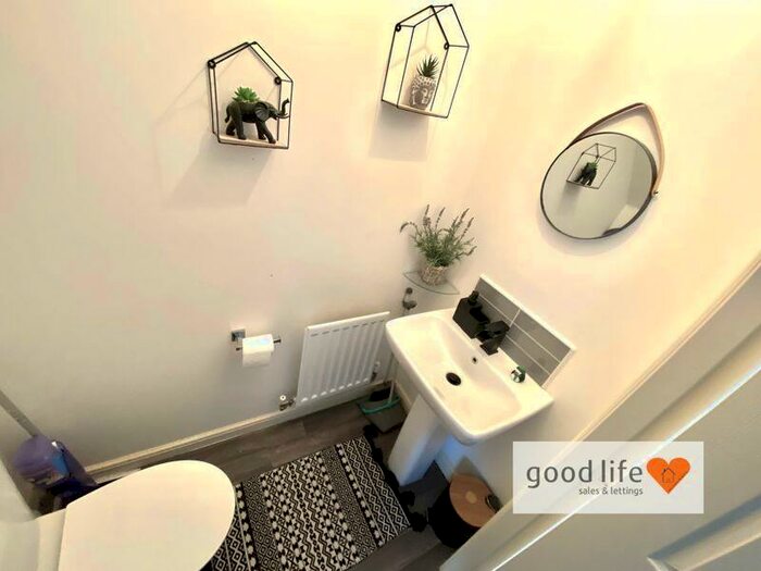 3 Bedroom Semi-Detached House For Sale In Fordfield Road, Ford Estate, Sunderland, SR4