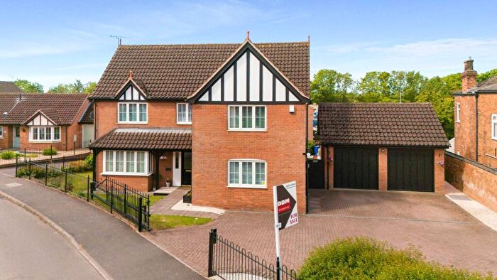 4 Bedroom Detached House For Sale In Willoughby Chase, Gainsborough, DN21