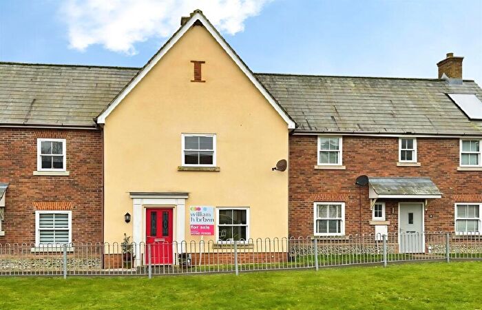 3 Bedroom Terraced House For Sale In Owen Cole Close, Great Massingham, PE32