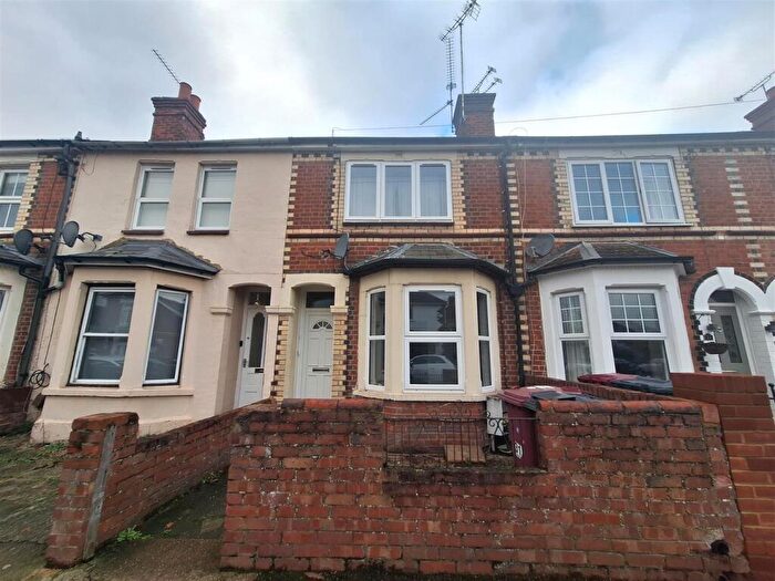 1 Bedroom Flat To Rent In St Johns Road, RG4
