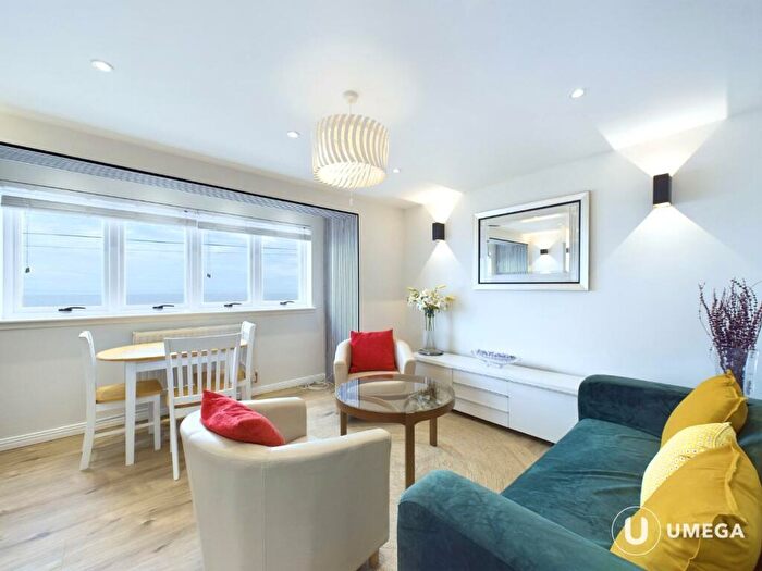 3 Bedroom Flat To Rent In High Street, Cockenzie, East Lothian, EH32