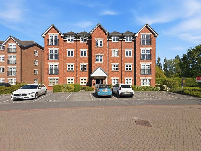 2 Bedroom Apartment For Sale In Drillfield Road, Northwich, CW9