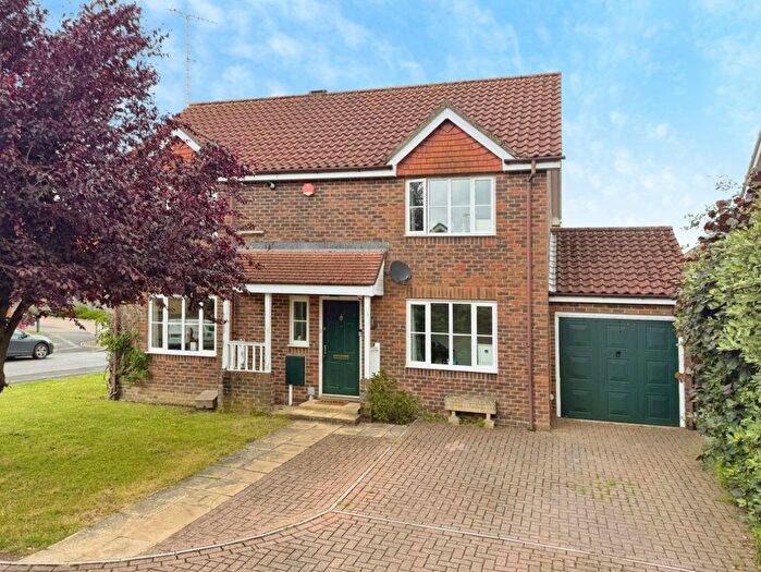 4 Bedroom Detached House For Sale In Colonel Stephens Way, Tenterden, TN30