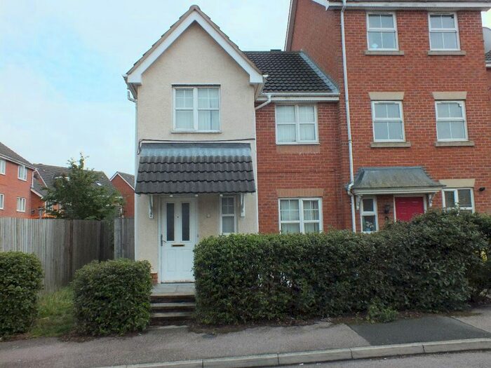 3 Bedroom Semi-Detached House To Rent In Blacksmith Place, Hamilton, Leicester, LE5