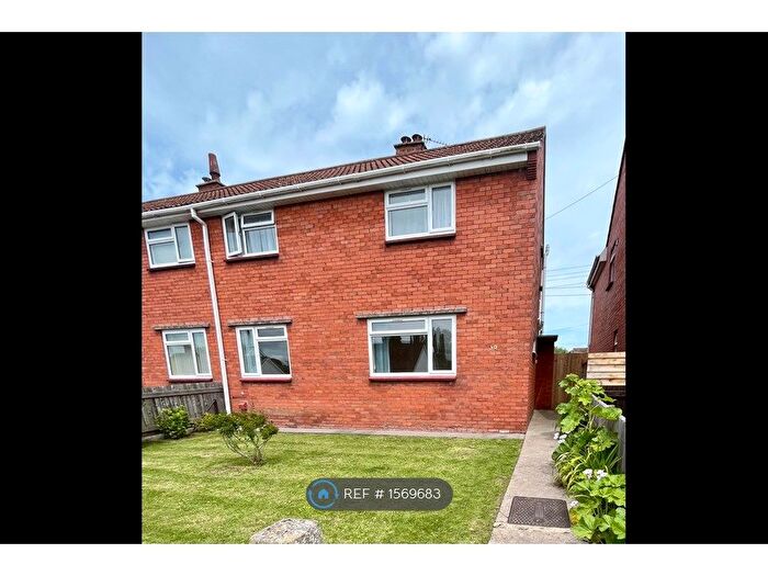 3 Bedroom Semi-Detached House To Rent In Monmouth Road, Bridgwater, TA7