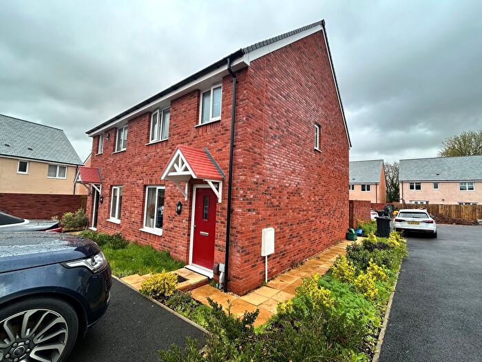 3 Bedroom Semi-Detached House To Rent In Barton Close, Cranbrook, Exeter, EX5