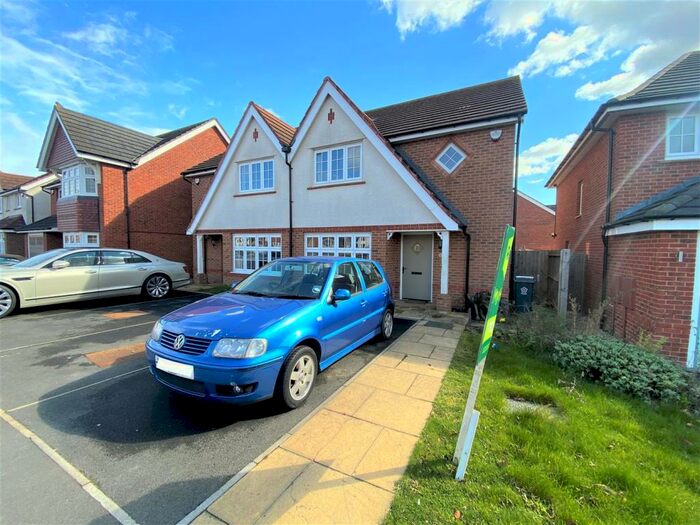 3 Bedroom Semi-Detached House To Rent In Laverton Road, Leicester, LE5