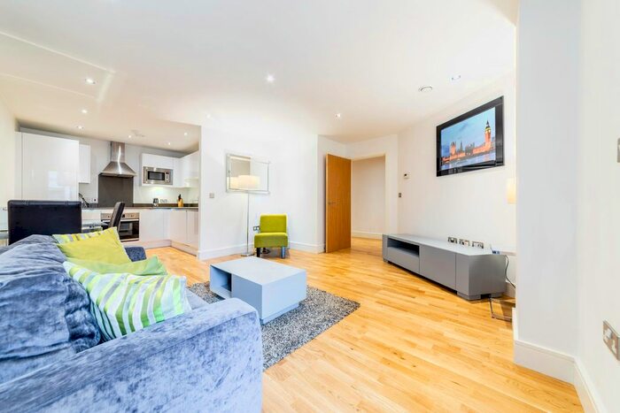 1 Bedroom Flat To Rent In Beacon Point, Dowells Street, New Capital Quay, London, SE10