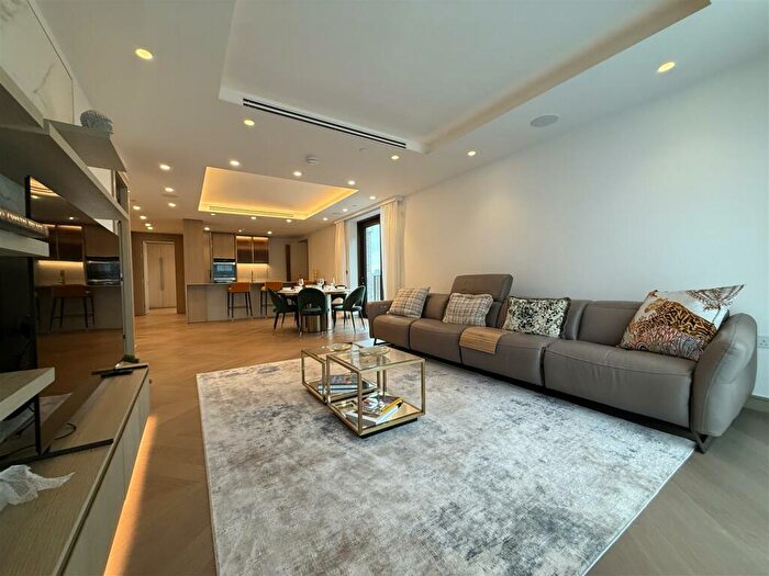 2 Bedroom Apartment To Rent In St. Johns Wood Road, London, NW8