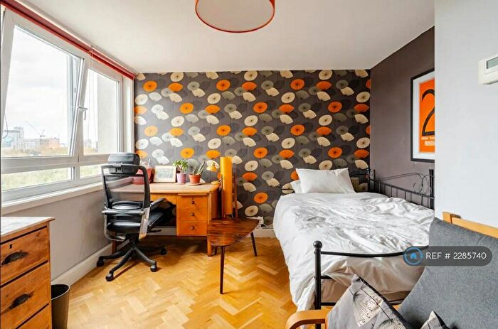 2 Bedroom Flat To Rent In Lollard St, London, SE11