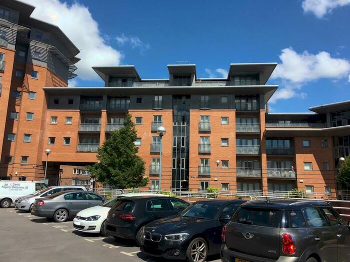 1 Bedroom Apartment To Rent In Triumph House, Manor House Drive, Coventry, CV1