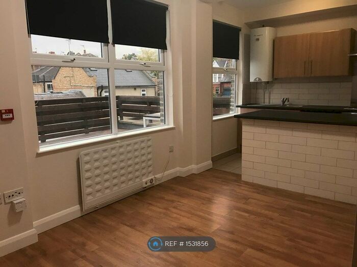 1 Bedroom Flat To Rent In Alexandra Park Road, London, N10