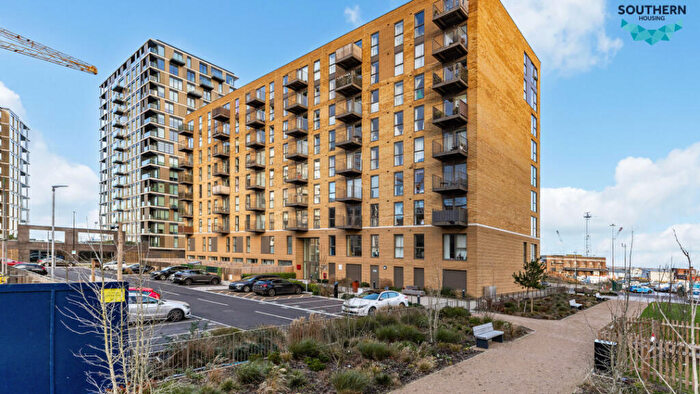 2 Bedroom Flat For Sale In Minerva Place, Gillingham Gate Road, Gillingham, ME4