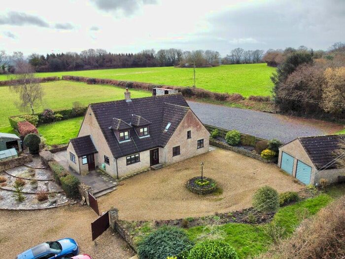 5 Bedroom Detached House To Rent In Coombe Street, BA9