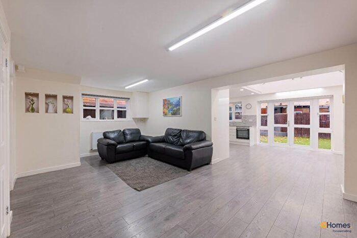 4 Bedroom Semi-Detached House For Sale In Spacious Storey House, Off Moor Lane, Salford, M7