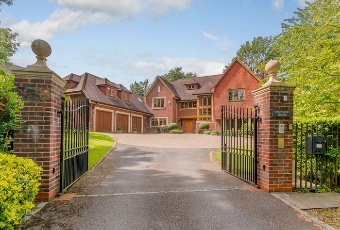 6 Bedroom Detached House For Sale In Mill Lane, Chalfont St. Giles, HP8