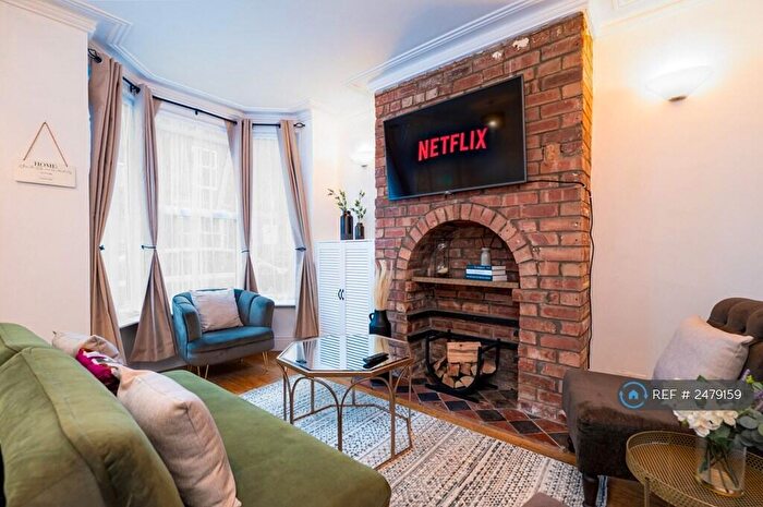 4 Bedroom Terraced House To Rent In Cromwell Street, Lincoln, LN2