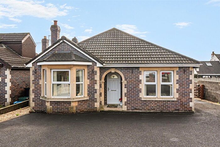 3 Bedroom Detached Bungalow For Sale In Thicket Mead, Midsomer Norton, Radstock, BA3